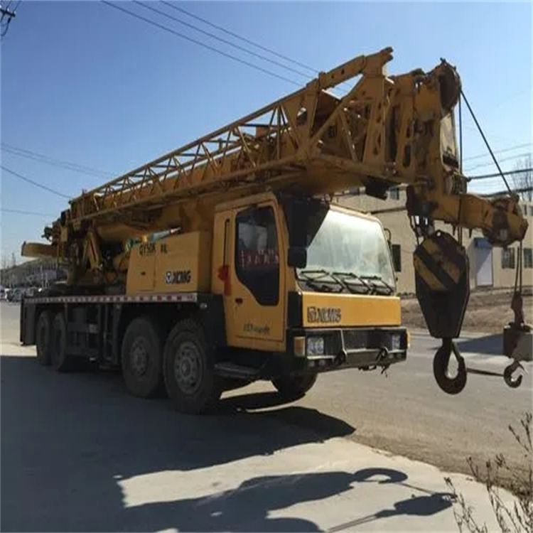 鼎湖吊车怎么吊装挖掘机