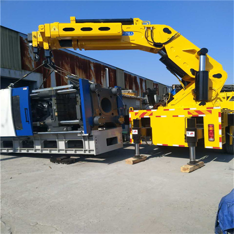 鼎湖大吊车租赁电话